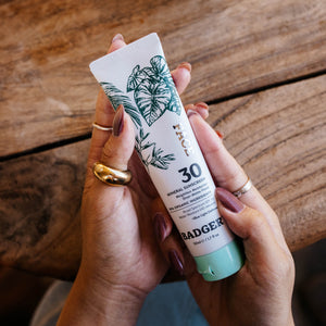 spf 30 face mineral sunscreen lifestyle